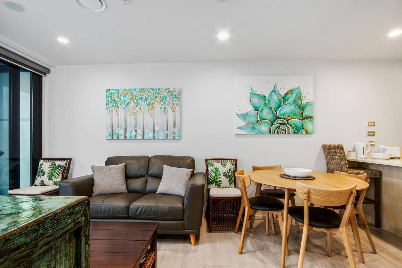 Sky Tower On Your Doorstep! Modern Two Bedroom Окленд Екстер'єр фото